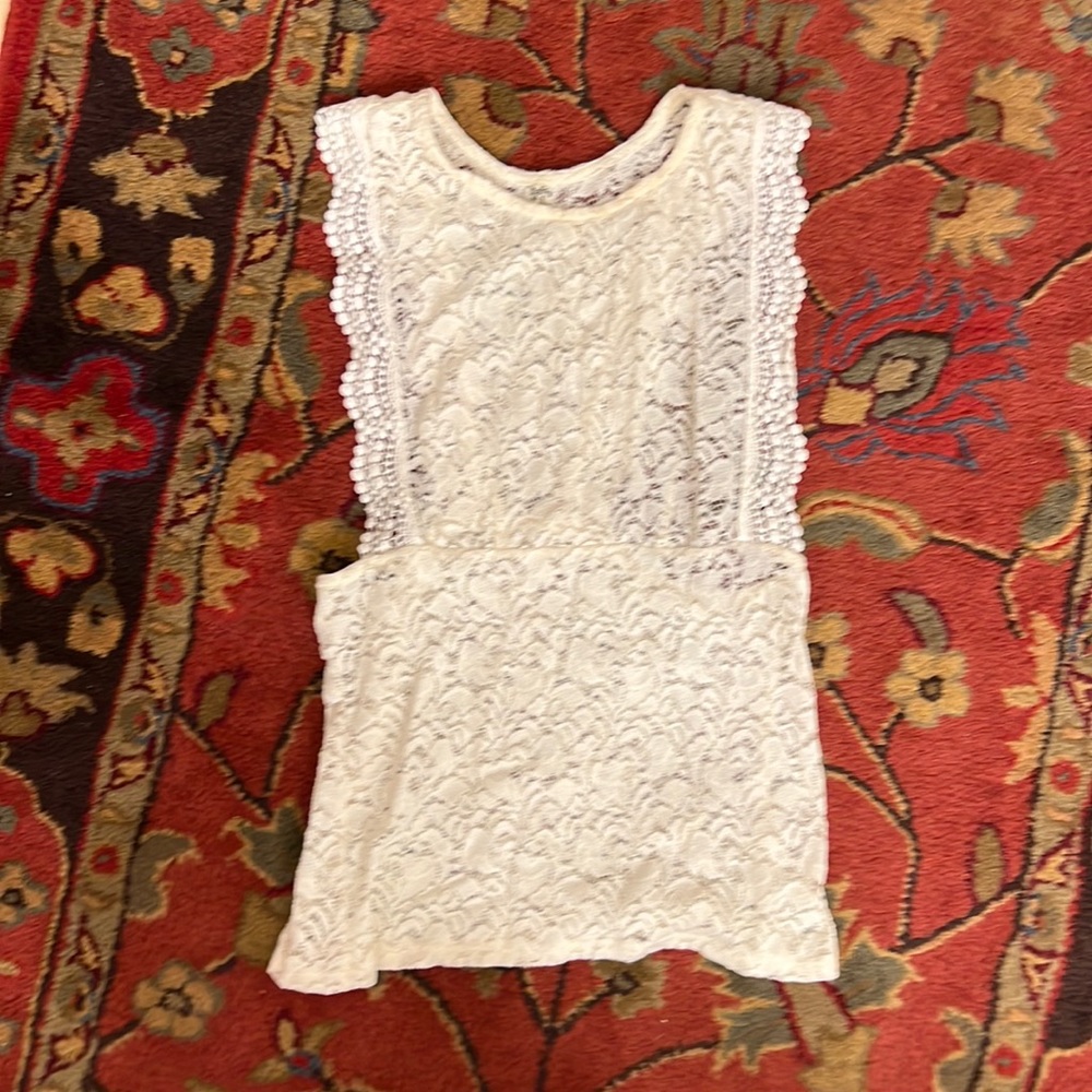Free people lace top. Size small.